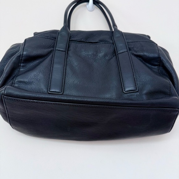 MICHAEL KORS TIPPI BLACK SLATE LEATHER LGE SATCHEL,PURSE,HAND BAG - Picture 7 of 15